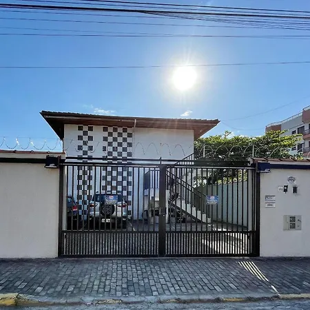 Apto Funcional próximo a Orla do Centro HS4-3